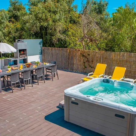 Villa Bahamas - Jacuzzi E Piscina Aquecível Em