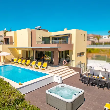 Villa Bahamas - Jacuzzi E Piscina Aquecível Em Armação de Pêra