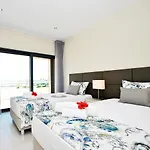 Villa Bahamas By Algarve Vacation *