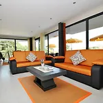 Bahamas By Algarve Vacation Villa *