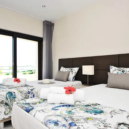 Bahamas By Algarve Vacation Villa Armação de Pêra