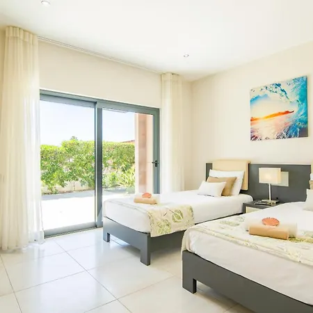 Bahamas - Jacuzzi E Piscina Aquecível Em Villa Armação de Pêra